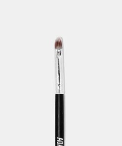 F16: Precise Concealer Brush