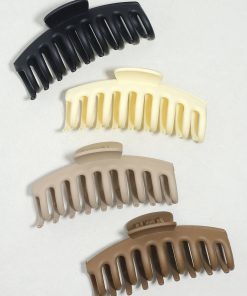 Everyday Matte Hair Claw Clip