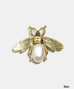 Alternative view of Miss A Luxe Decorative Charm - Bees
