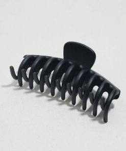 Alternative view of Everyday Matte Hair Claw Clip